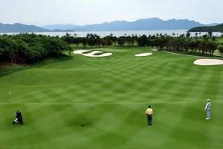 7 Day Dalat and Nha Trang Golf Week